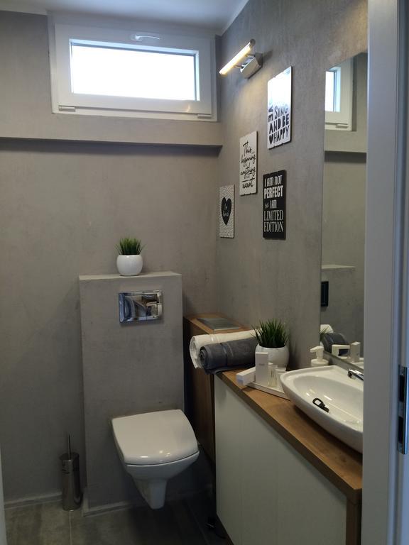Apartament Na Ogrodach Poznan Luaran gambar