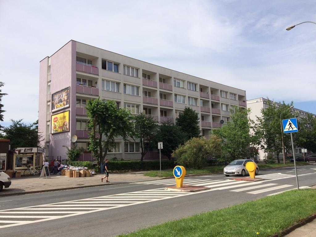 Apartament Na Ogrodach Poznan Luaran gambar